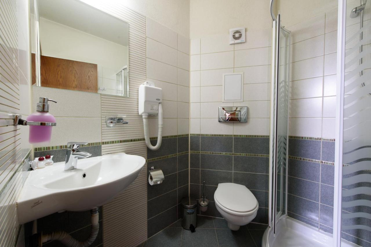 Kap House Family Hotel 3*
